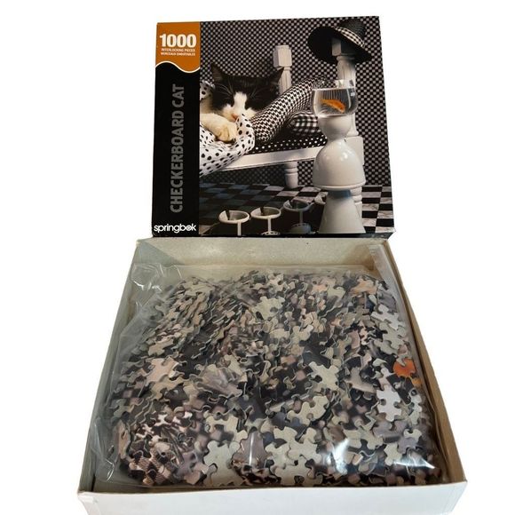 Springbok 1000 Piece Jigsaw Puzzle Checkerboard‎ Cat 2006 Black White Kitty Fish - Picture 4 of 9